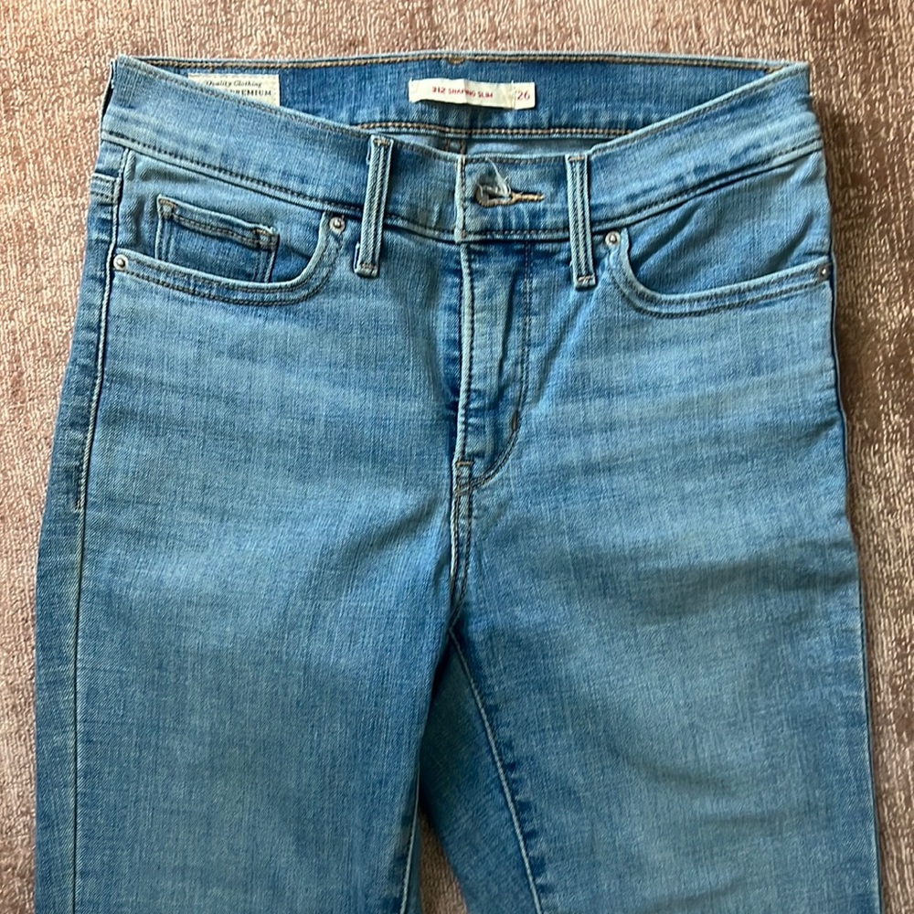 Levi’s 312 size 26